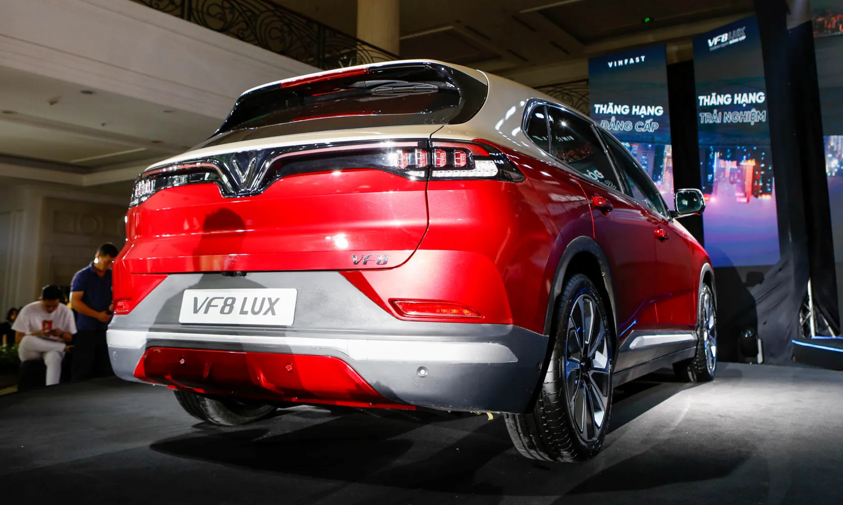 Vinfast VF8